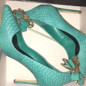 Turquoise Pumps with Gold Ankle Chains Detailing